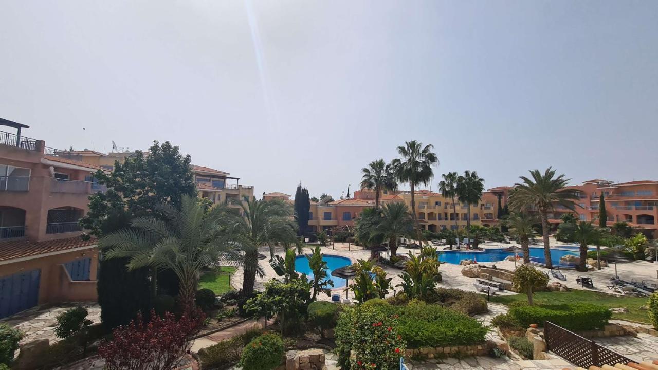 Paphos Sunny Limnaria Gardens 2 Bedroom Apartment מראה חיצוני תמונה